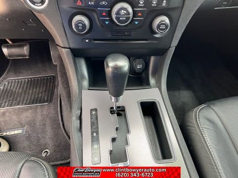 Used 2014 Dodge Charger R/T RWD image 17