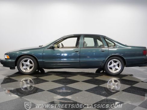 Used 1995 Chevrolet Impala SS image 7