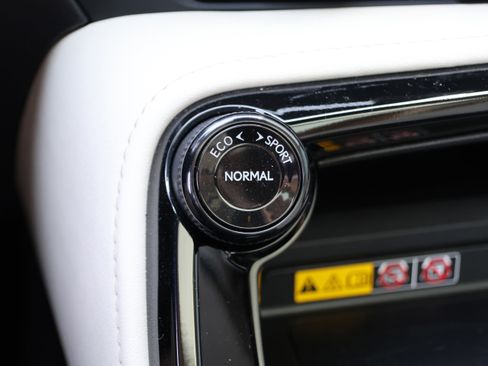 Used 2025 Lexus NX 350h AWD w/ Accessory Package (2T) image 30