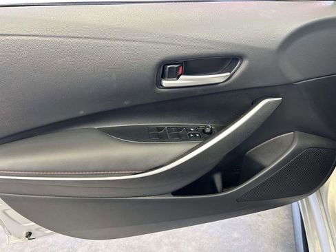 Used 2025 Toyota Corolla SE FWD image 17