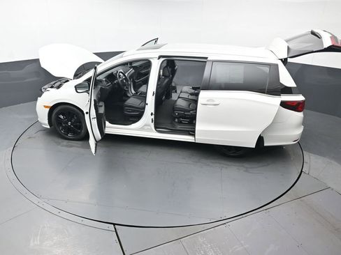 Certified 2023 Honda Odyssey Sport image 53