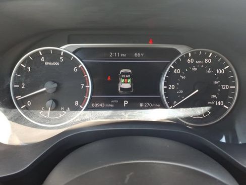 Used 2023 Nissan Rogue S AWD/4WD image 30
