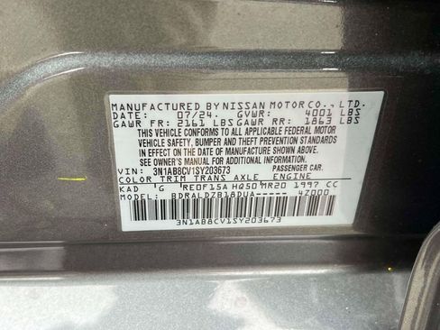 Certified 2025 Nissan Sentra SV image 18