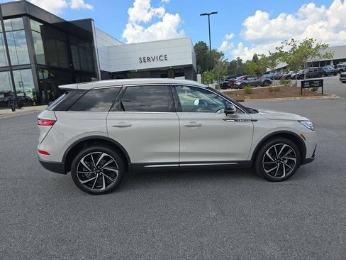 Used 2023 Lincoln Corsair Reserve w/ Equipment Group 201A AWD/4WD image 2