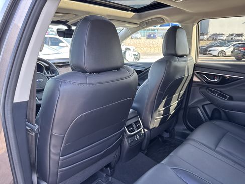 Certified 2024 Subaru Outback Limited AWD/4WD image 30
