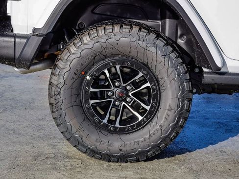 New 2026 Jeep Wrangler Unlimited Rubicon image 12