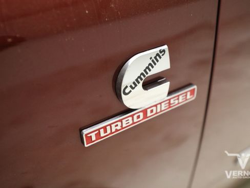 Used 2024 RAM 3500 Limited w/ Towing Technology Group AWD/4WD image 12