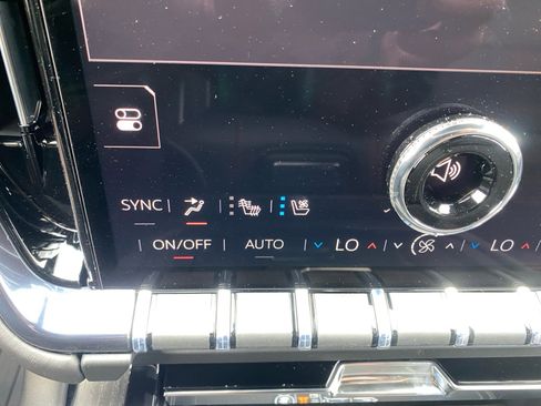 New 2026 GMC Yukon XL AT4 Ultimate image 26