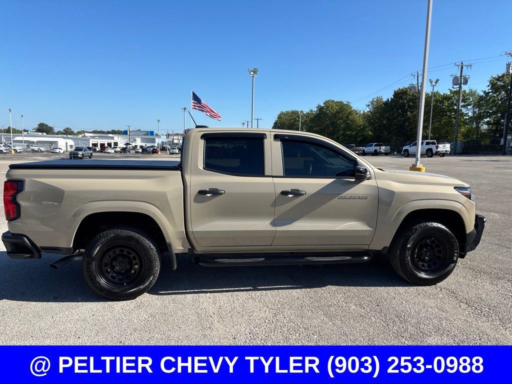 Used 2023 Chevrolet Colorado W/T w/ Technology Package RWD image 9