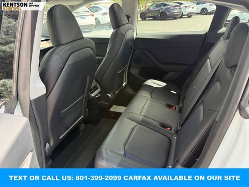 Used 2023 Tesla Model Y Performance image 28