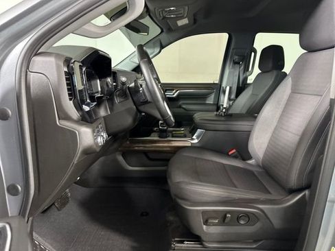 Used 2023 GMC Sierra 1500 Elevation w/ LPO, Elevation Black Package image 11