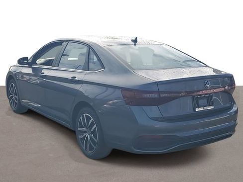 New 2026 Volkswagen Jetta SE FWD image 3