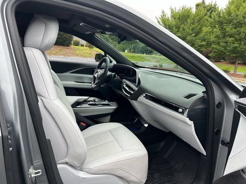 Used 2025 Cadillac Lyriq Sport w/ LPO, Floor Liner Package AWD/4WD image 42