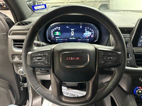 Used 2024 GMC Yukon AT4 w/ AT4 Premium Plus Package AWD/4WD image 29