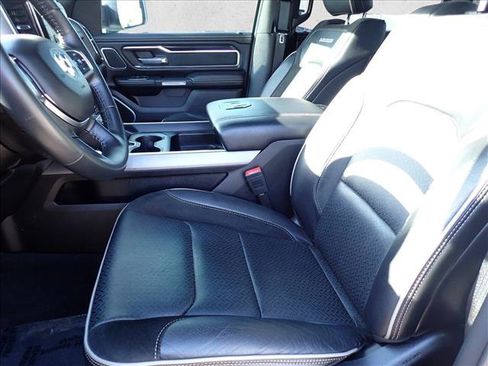 Used 2023 RAM 1500 Laramie AWD/4WD image 13