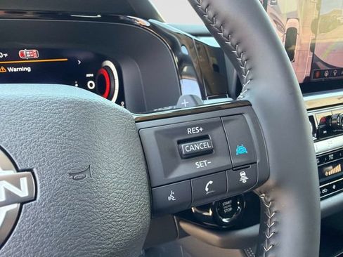 New 2026 Nissan Pathfinder Platinum w/ Accent Package AWD/4WD image 30