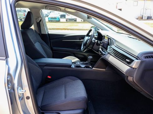 Used 2026 Toyota Camry LE FWD image 10