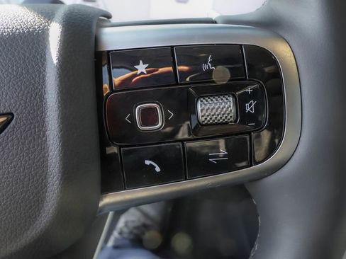 Used 2026 Genesis GV70 2.5T Select image 27