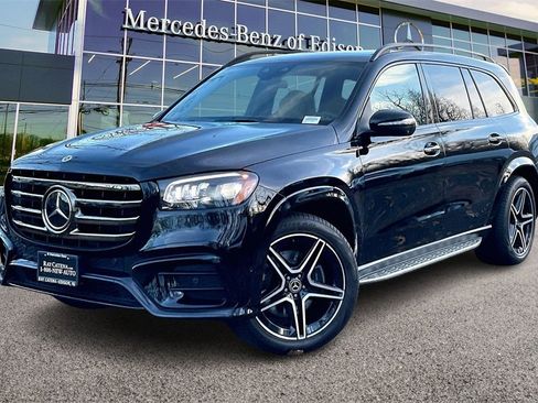 New 2026 Mercedes-Benz GLS 450 4MATIC image 2