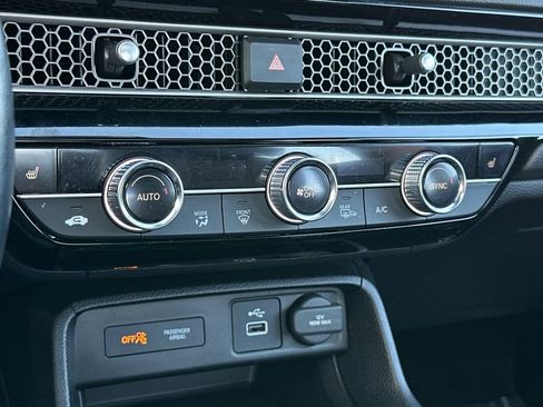 Certified 2024 Honda Civic EX-L image 22