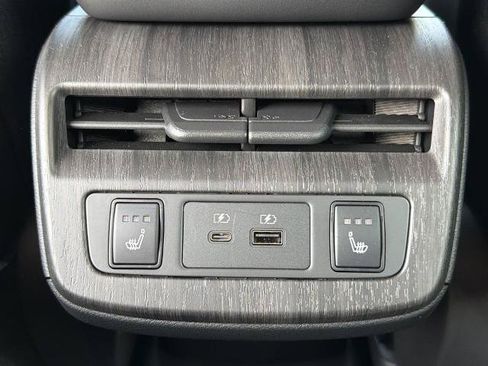 Certified 2023 Nissan Ariya FWD image 20