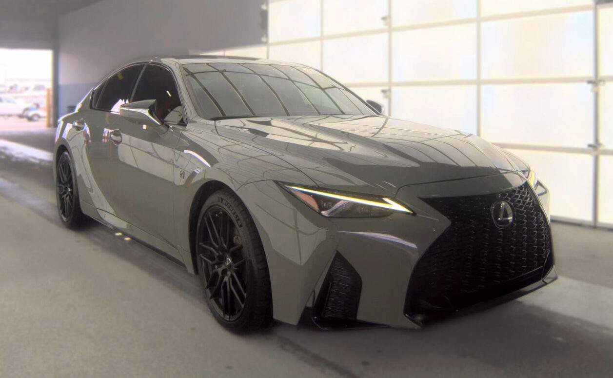 Used 2022 Lexus IS 500 w/ Accessory Package RWD image 18