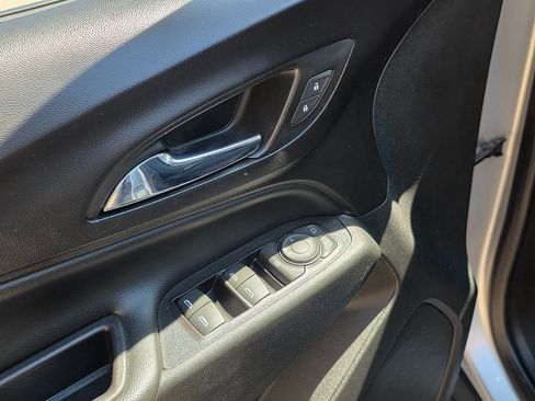 Used 2019 Chevrolet Equinox LT AWD/4WD image 29