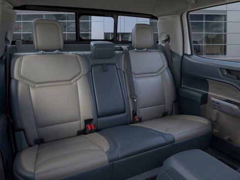 New 2025 Ford Maverick Lariat image 11