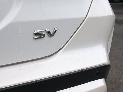 Certified 2023 Nissan Kicks SV image 10