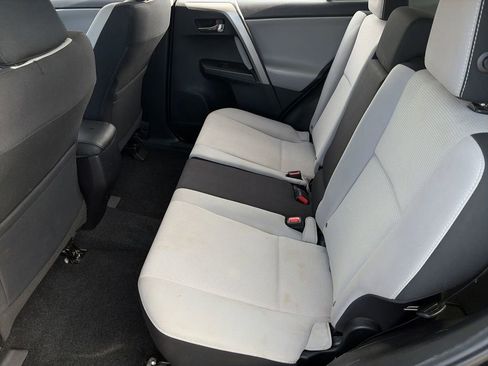 Used 2018 Toyota RAV4 XLE w/ Plus Extra Value Package FWD image 25