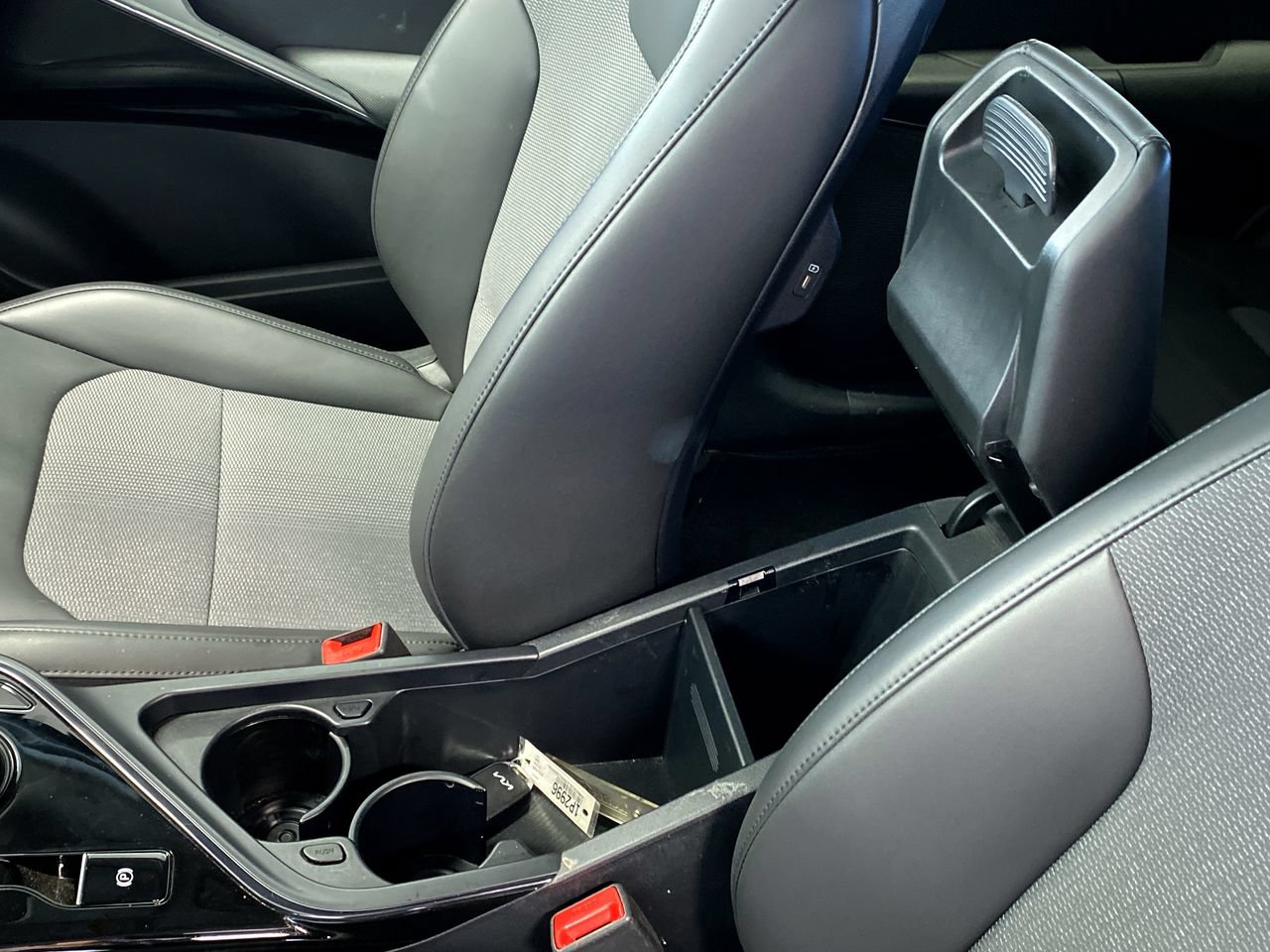 Certified 2024 Kia Niro Wind FWD image 27