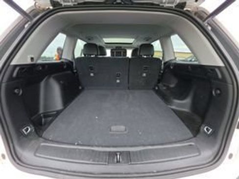 Used 2023 Jeep Grand Cherokee Limited AWD/4WD image 5