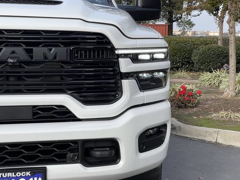 New 2026 RAM 2500 Laramie AWD/4WD image 43