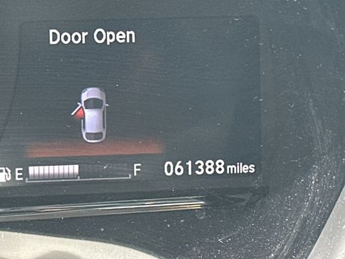 Used 2020 Honda HR-V EX image 28