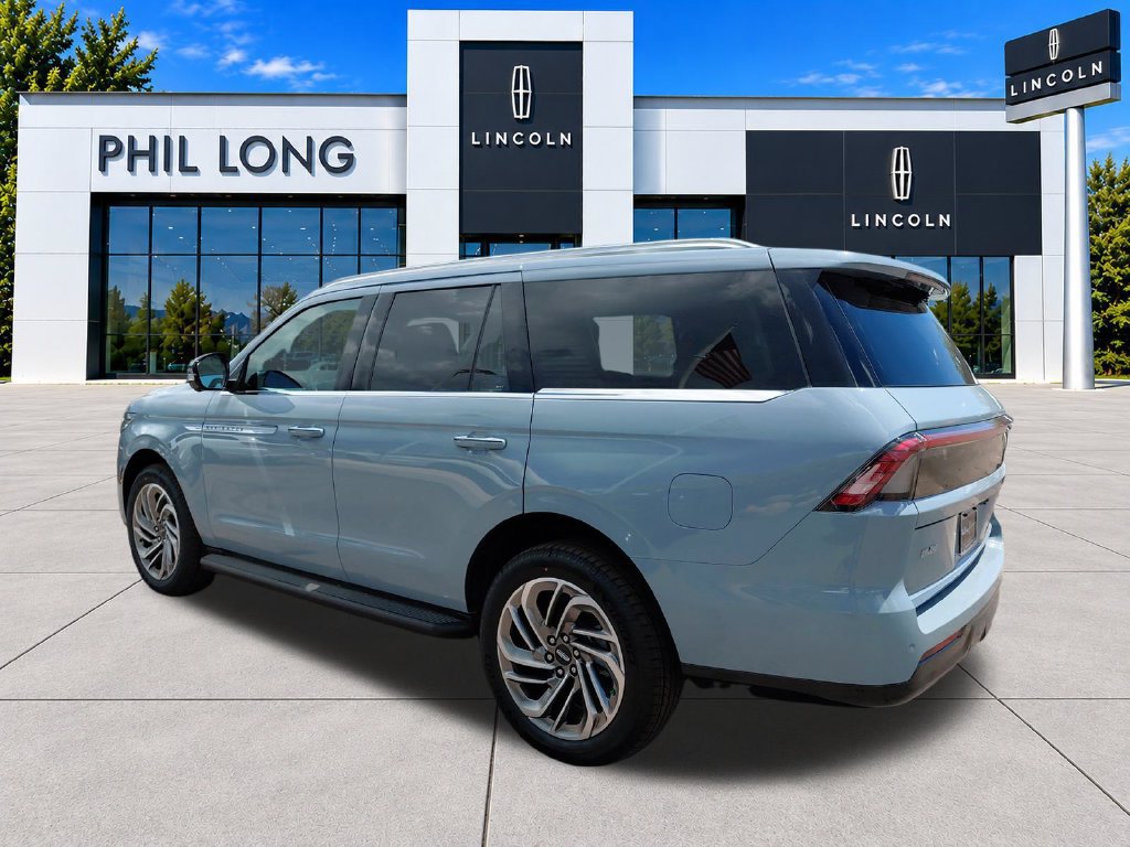 New 2026 Lincoln Navigator Premiere AWD/4WD image 7