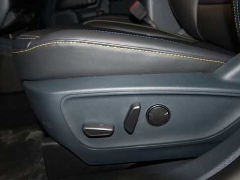 New 2025 Ford Maverick Lobo image 6