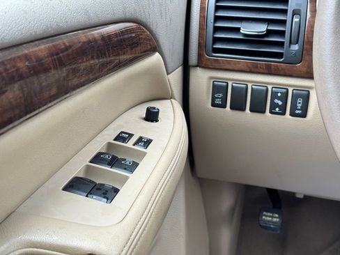 Used 2014 Nissan Armada SL w/ Moonroof Package RWD image 14