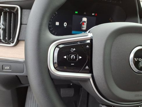 New 2026 Volvo XC90 B5 Plus w/ Protection Package image 15