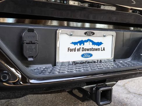 Used 2024 Chevrolet Colorado LT w/ LT Convenience Package image 27