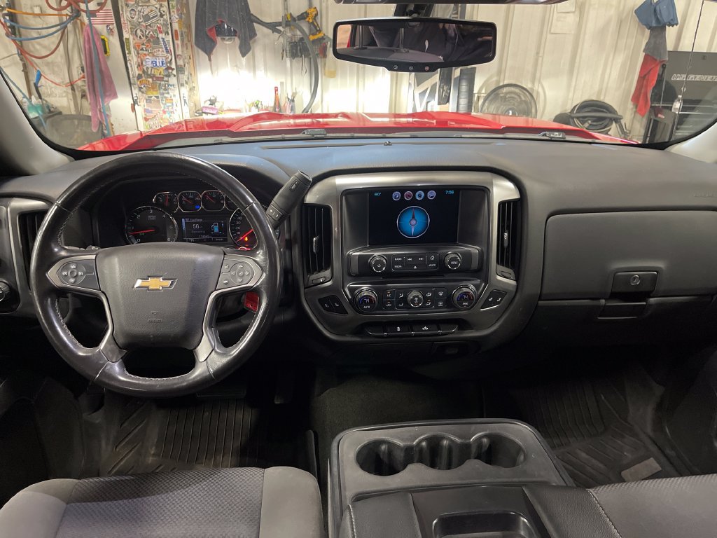 Used 2017 Chevrolet Silverado 1500 LT w/ All Star Edition AWD/4WD image 26