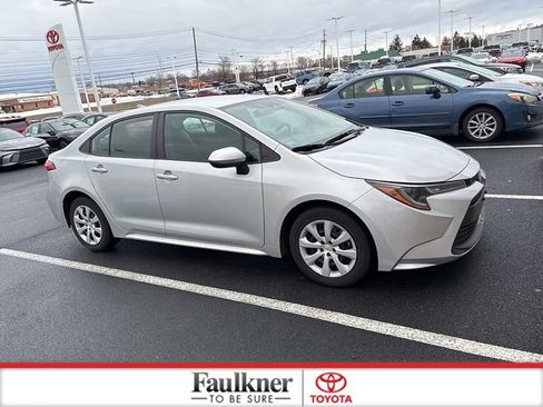 Certified 2024 Toyota Corolla LE image 2