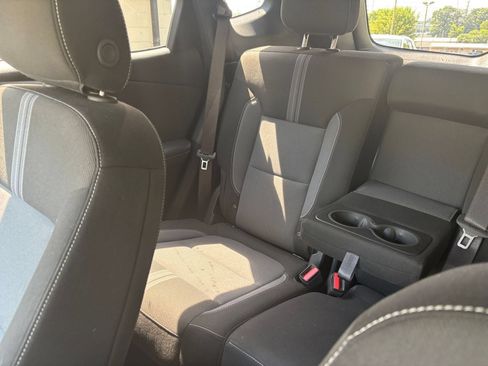 Used 2025 Chevrolet Blazer LT FWD image 29