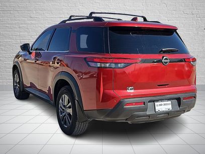 Used 2022 Nissan Pathfinder SV