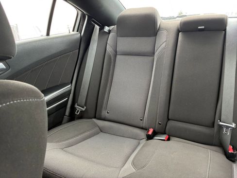 Used 2022 Dodge Charger SXT image 39