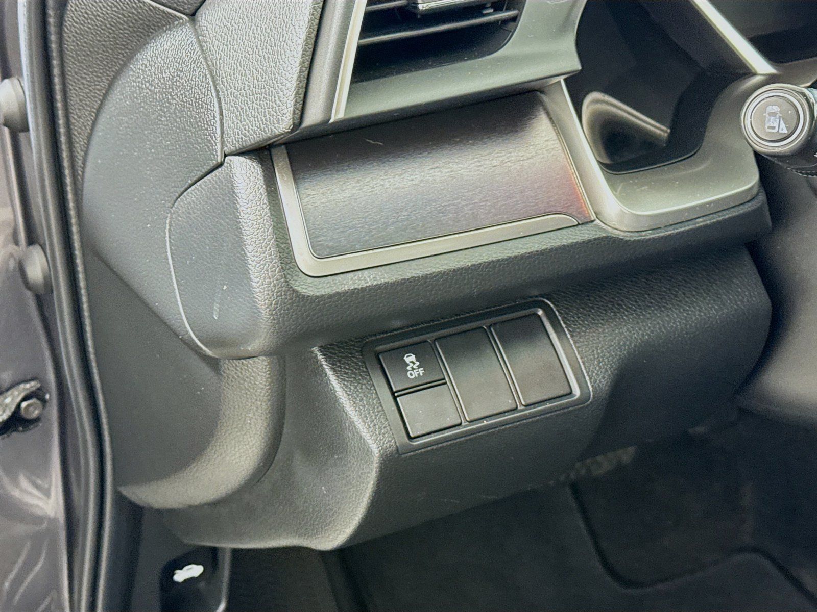 Used 2018 Honda Civic EX image 12