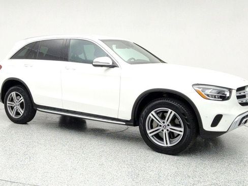 Used 2022 Mercedes-Benz GLC 300 GLC 300 4MATIC SUV w/ Driver A image 3