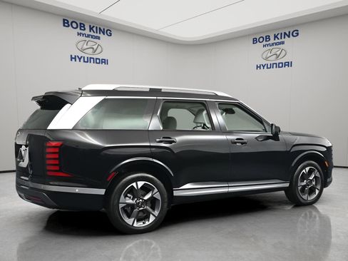 New 2026 Hyundai Palisade Limited FWD image 4