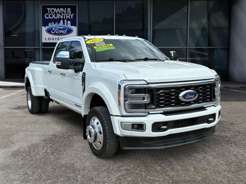 Used 2024 Ford F450 Platinum w/ FX4 Off-Road Package AWD/4WD image 1