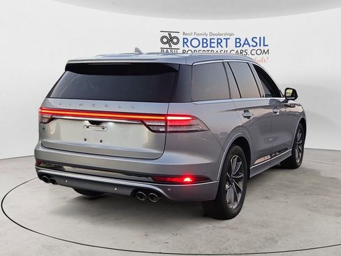 Used 2020 Lincoln Aviator Grand Touring w/ Elements Package Plus image 5