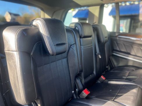 Used 2014 Mercedes-Benz GL 450 4MATIC image 8
